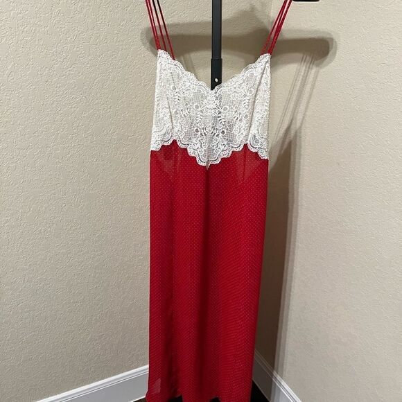 Lane Bryant Intimates red/white polka dot Vintage nightgown sz 18/20 - Picture 1 of 6